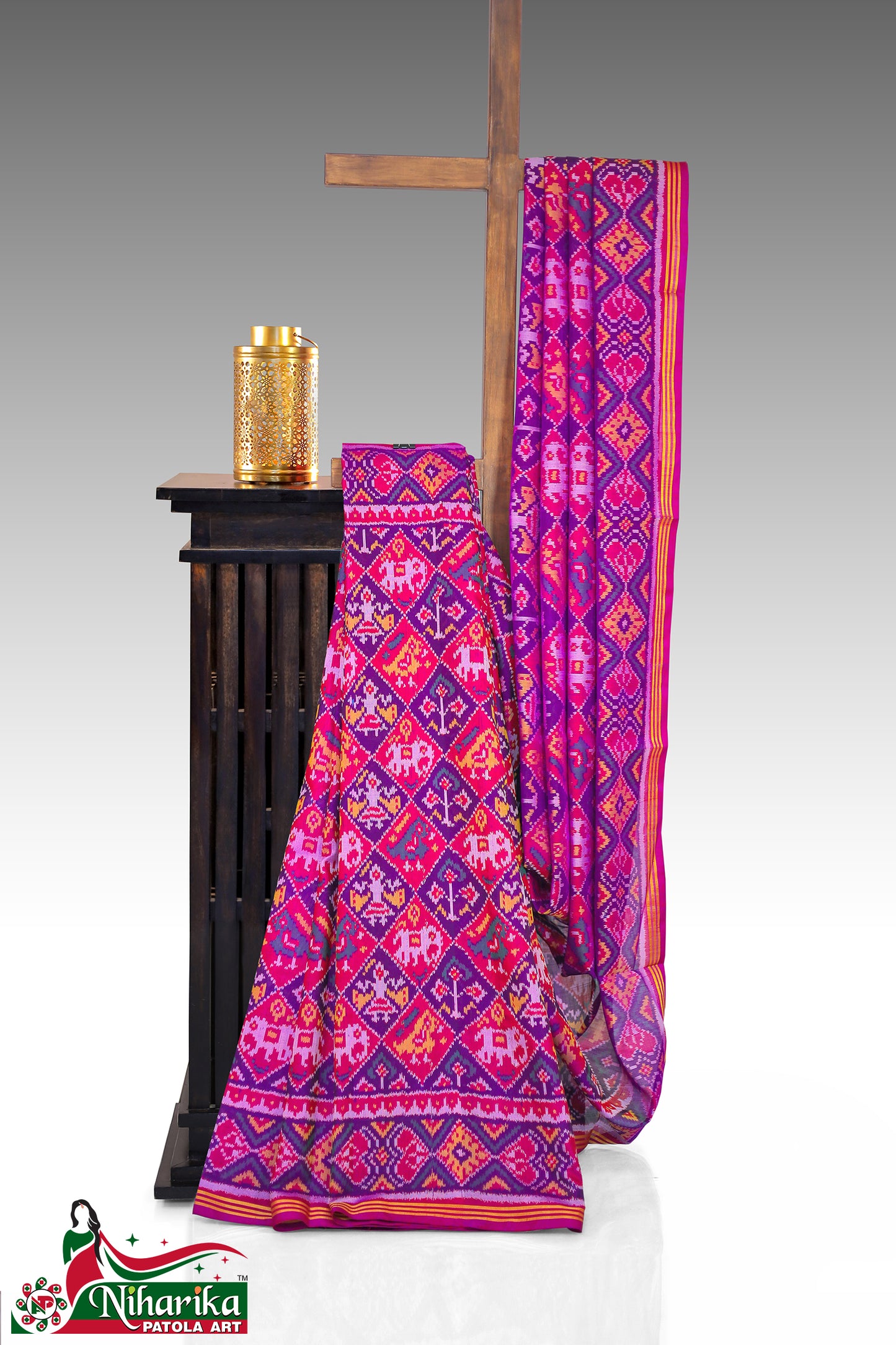 SMIPS-NK-Mg-01 | Narikunj Semi Ikkat Patola Saree